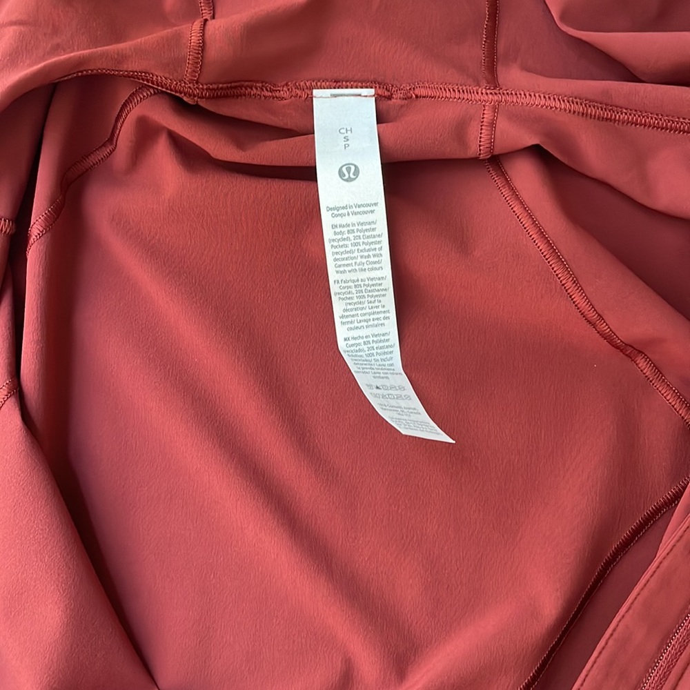 Lululemon Mist Over Windbreaker Cranberry Charm - Picture 10 of 10